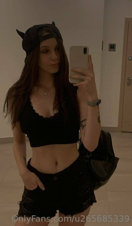 asian onlyfans top image