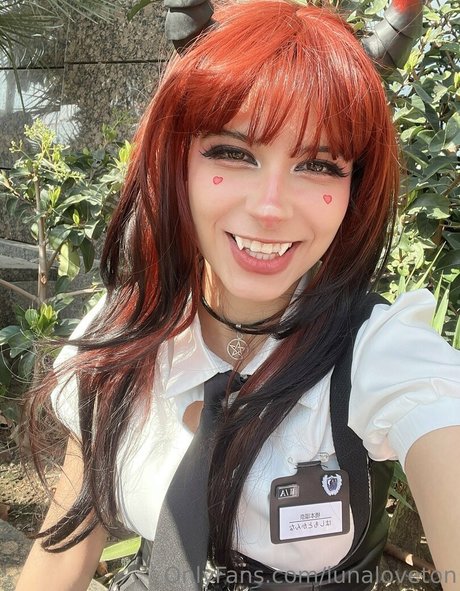 Lunaloveton xxx star pictures