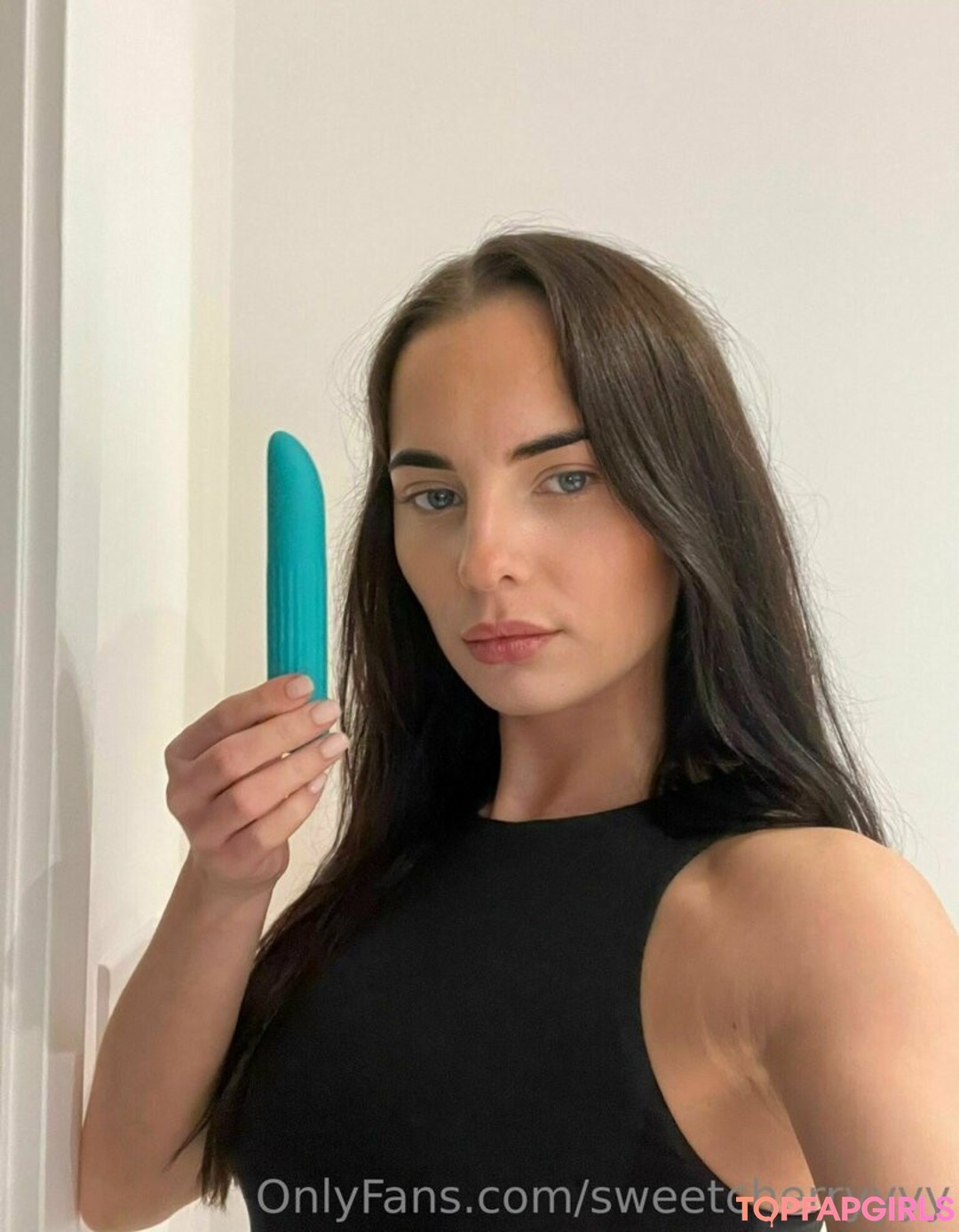 sweetcherryyyy nice model picture