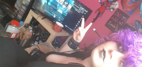 amy lovotomy best model image