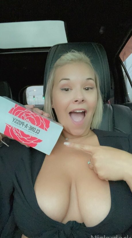 nickydarkfree sex star pictures