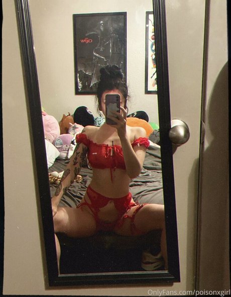 poisonxgirl model beautiful galleries