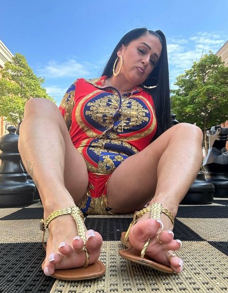 ass spread onlyfans beautiful pictures