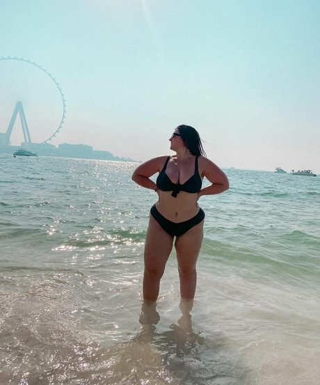 Rebecca Shortt pornstar exclusive images