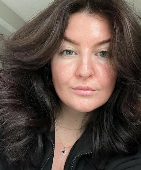 Rebecca Shortt model best pictures