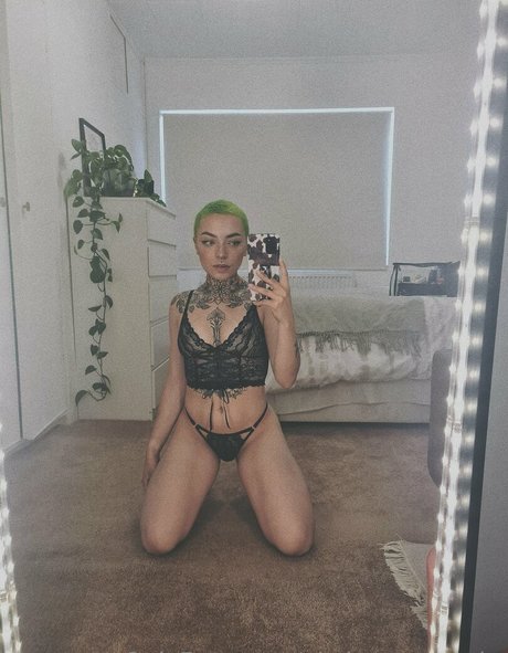 ohshannonsucks pretty actress gallery