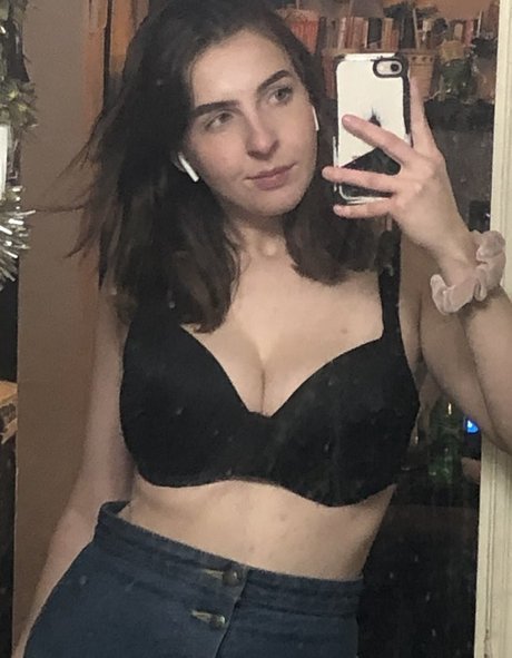 fingering pussy onlyfans nice galleries