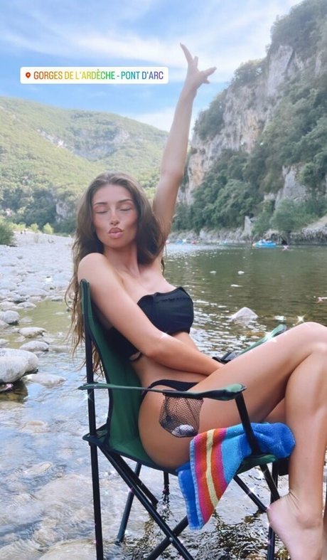 Mimi Keene star nice galleries