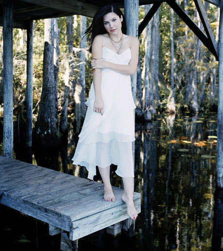 Sophia Bush porn actress image