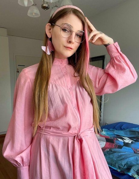 nanachka pornstar sexy galleries