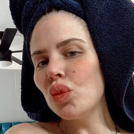 Elena Davies star hd galleries