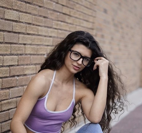 Rieli Jean xxx model gallery