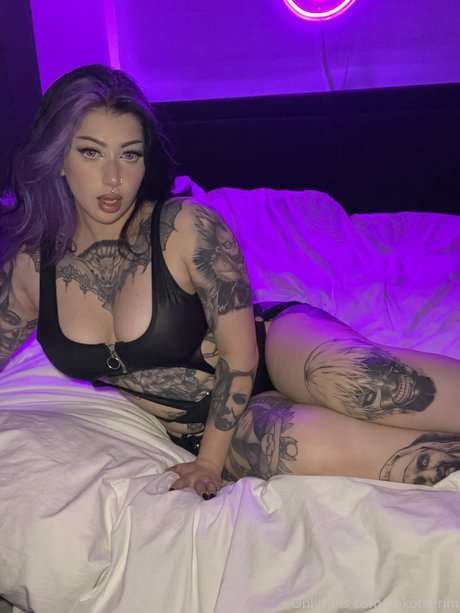 Dakota Alexandra model xxx gallery