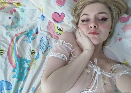 red hair onlyfans xxx pic