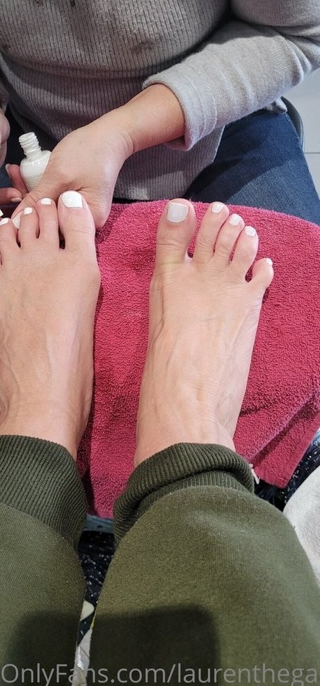 skinny shemale onlyfans perfect pics