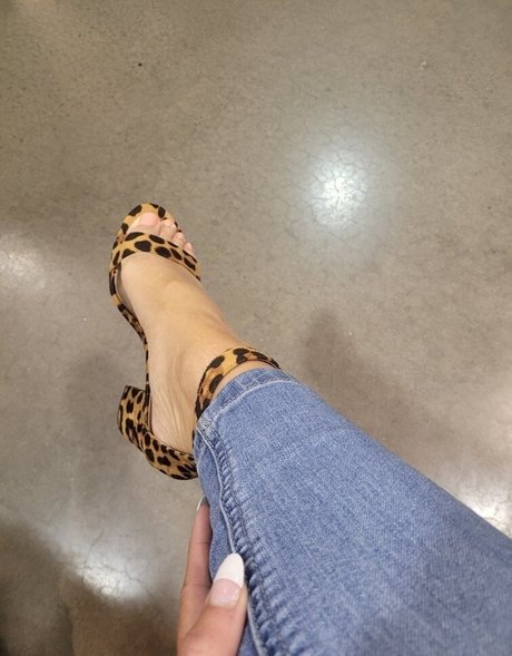 blonde secretary onlyfans adult photos