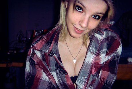 skinny asian onlyfans hot nude gallery