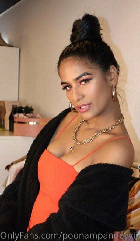 Poonam Pandey Profile