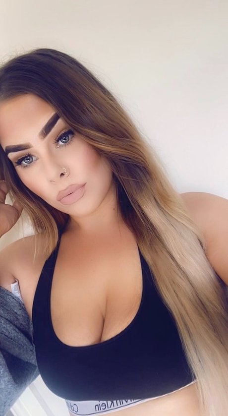 sophieof high quality pornstar pictures