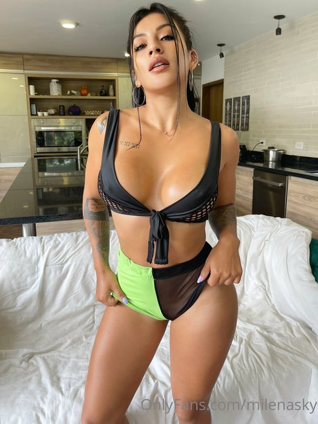 big pussy onlyfans free naked photo