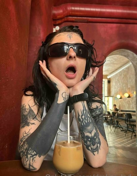 blonde shemale onlyfans art naked images