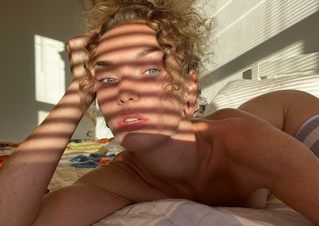 SofiaDark hd pornstar photos