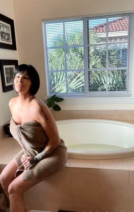 Shay Fox model high quality archive