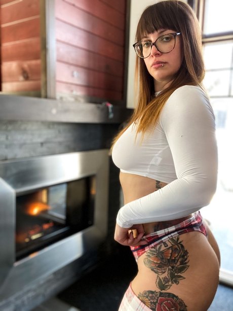 Ibiche star xxx photo