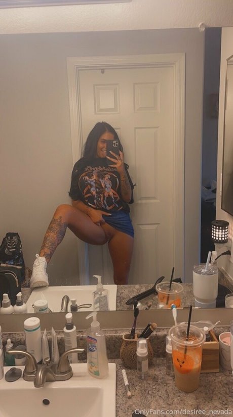 Desiree Nevada pornstar pretty picture