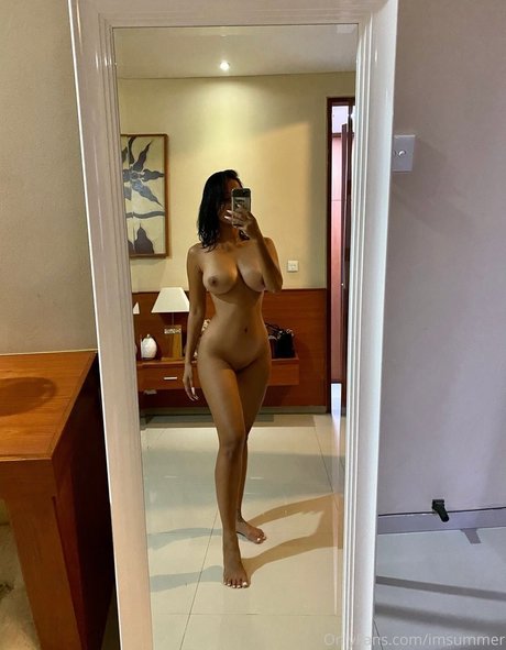 Imsummer naked pornstar pic