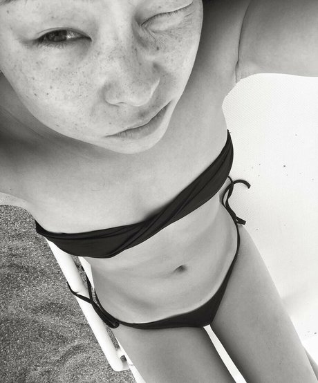 tiny onlyfans xxx pic