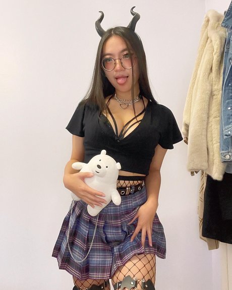 Peachkissxx hd pornstar photos