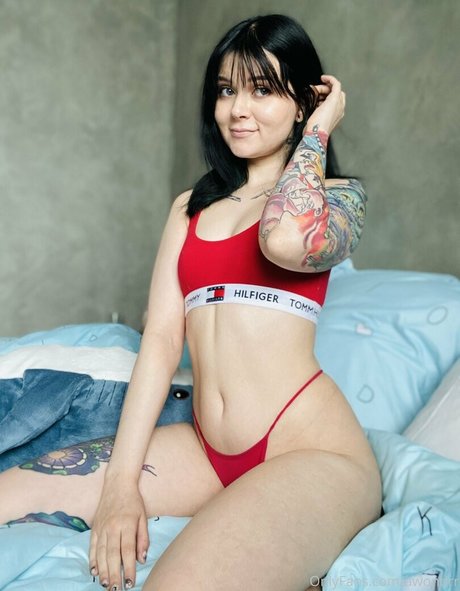 awondrr erotic pornstar archive