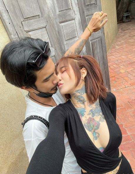 Napassploytattoo hot actress photo