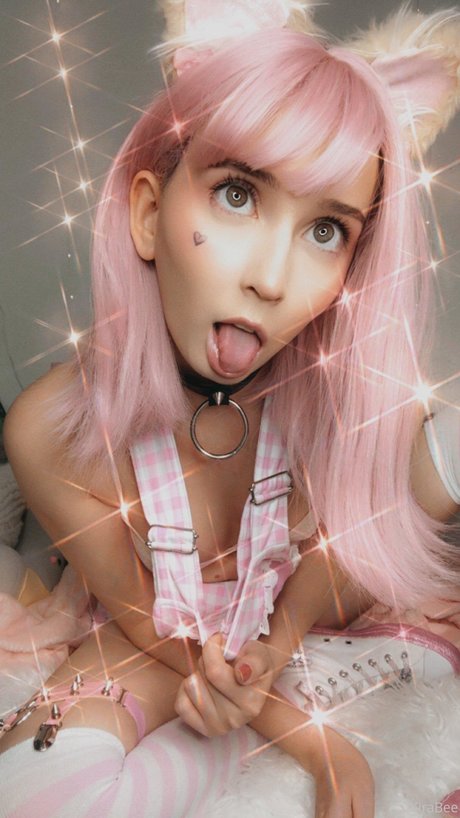 brunette petite onlyfans erotic photo