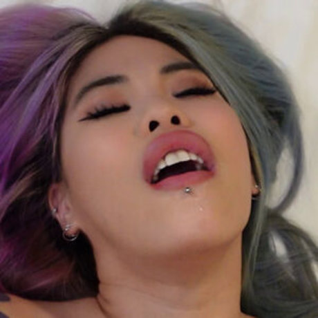 Tiffanypink xxx model pics