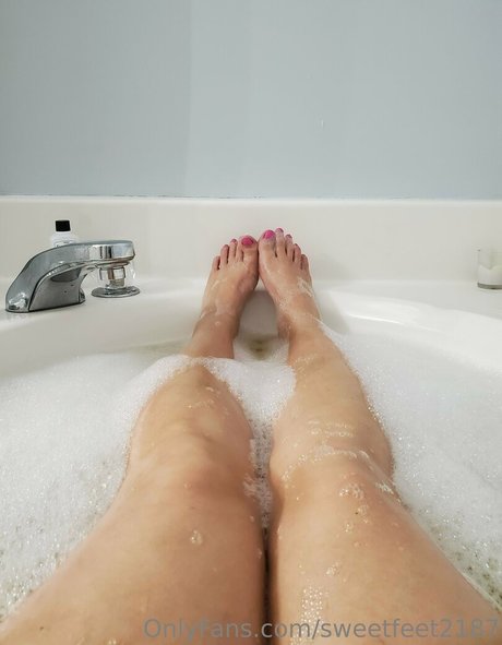 sweetfeet2187 nudes star img