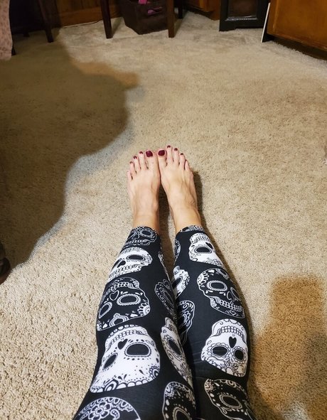 sweetfeet2187 nice pornstar photo