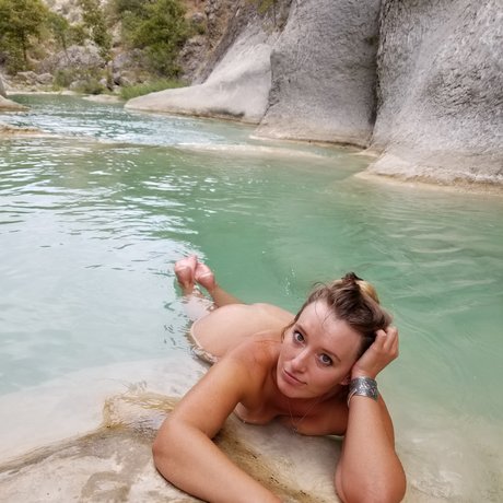 black teen onlyfans nude pictures