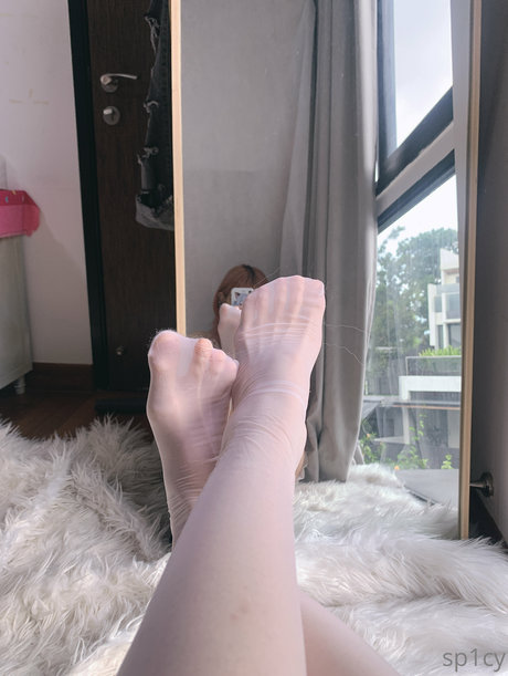 A1es5andra star free picture