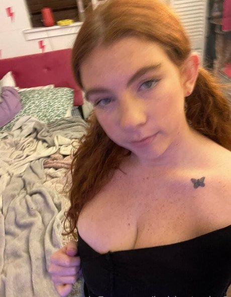 famous ladyboy onlyfans beautiful nude picture