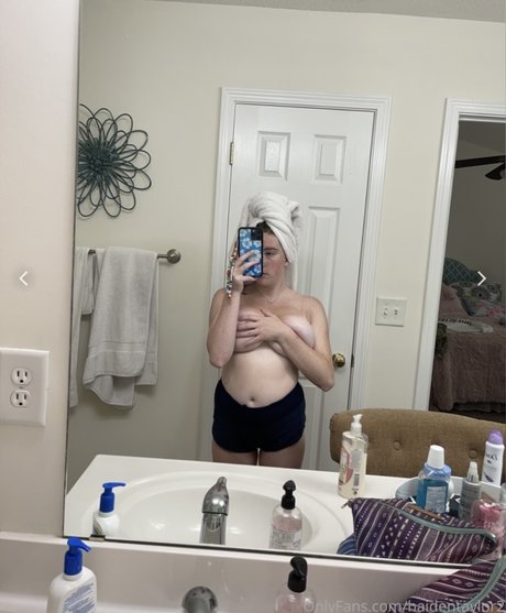 milf wife onlyfans naked pic