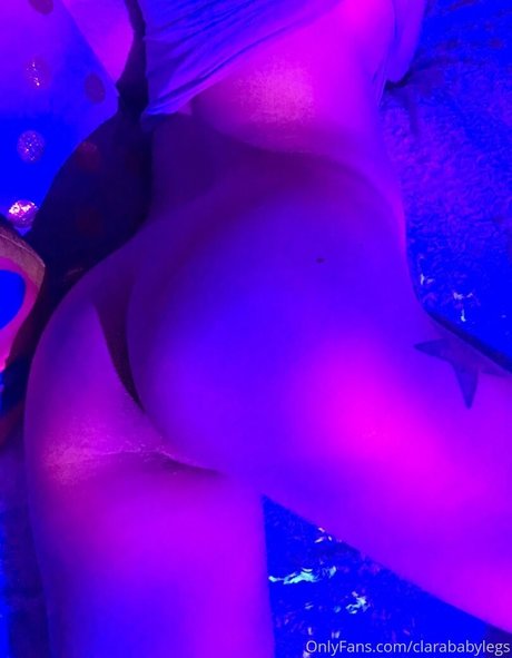 red hair onlyfans xxx photo