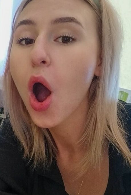 curvy kitty onlyfans hot nude picture