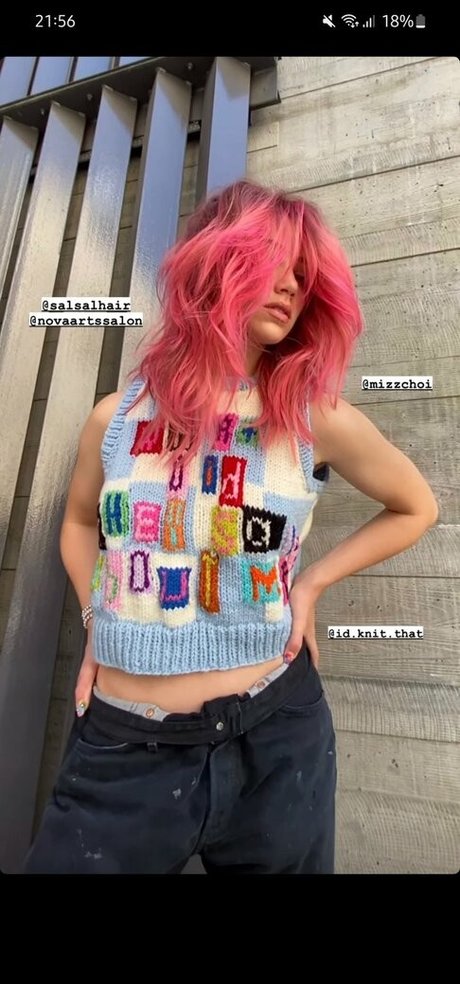 Emily Rudd art actress images