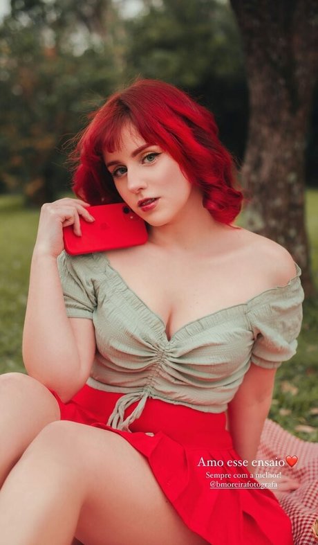 busty mom onlyfans art porn pics