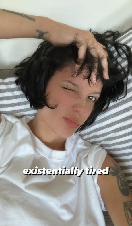 Halsey star porn pic