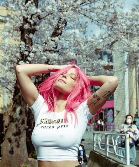 Halsey star pretty galleries