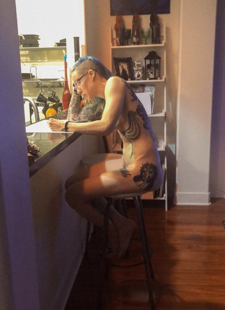 big dick shemale onlyfans pornos images