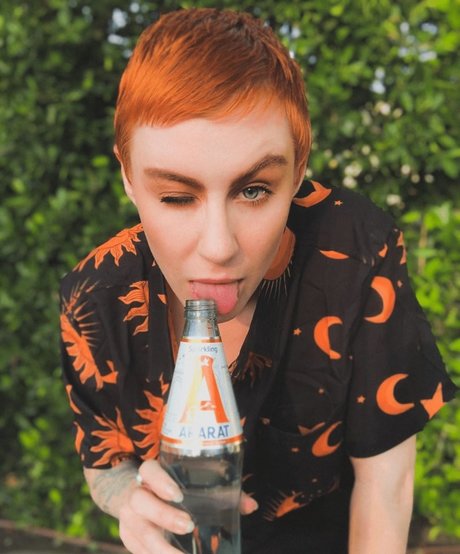 busty mom onlyfans pretty photo